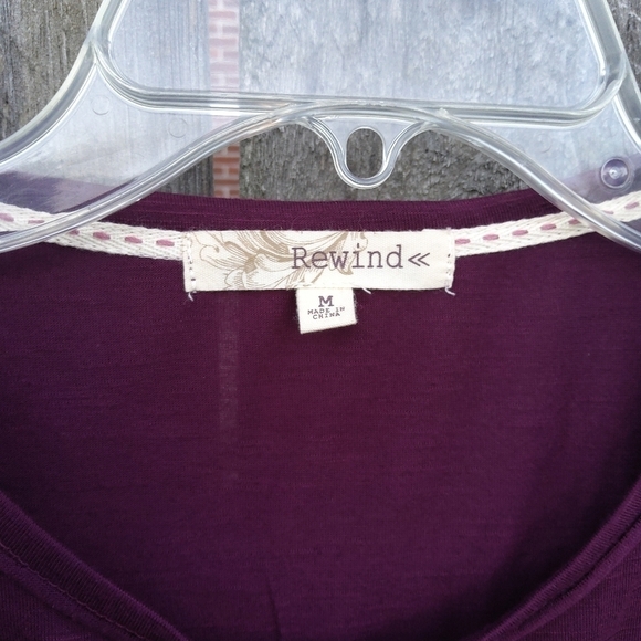 REWIND MEDIUM FLORL PATTERNED TOP - Picture 2 of 8